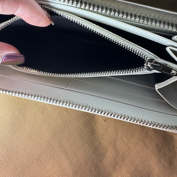 Balenciaga Long Wallet - Picture 6 of 8